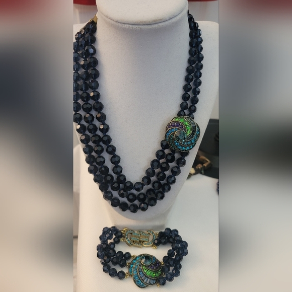 Heidi Daus Crystal Swirl Statement Necklace Peacock - Picture 2 of 7